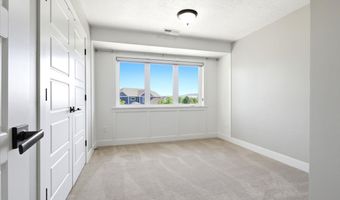 822 W STAR SPANGLED Dr, Bluffdale, UT 84065