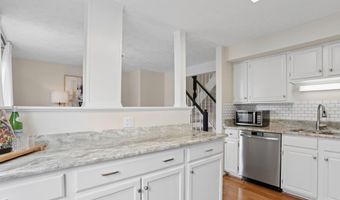 6033 HYDRANGEA Dr, Alexandria, VA 22310