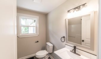 26220 Children Ln, Athens, AL 35613
