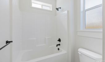 18 Ogden St, Cascade, ID 83611