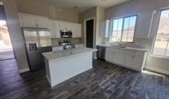 1367 Harker Ct, Bullhead City, AZ 86429