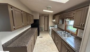 7372 Clans St, Alma, MI 48801