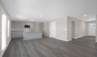 80 Coachman Ln, Autryville, NC 28318