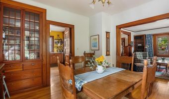 25 University Ter, Burlington, VT 05401