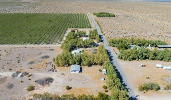 2722 N Saddleback Dr, Amargosa Valley, NV 89020