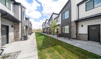 739 Curlew Dr, Ammon, ID 83406