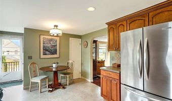 8 Halsey St, North Providence, RI 02911