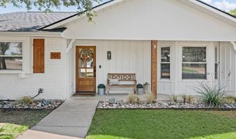 101 Hidden Valley Dr, Aledo, TX 76008