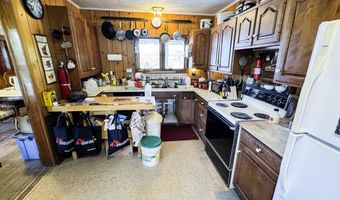 88 Mill Hl, Barnet, VT 05821
