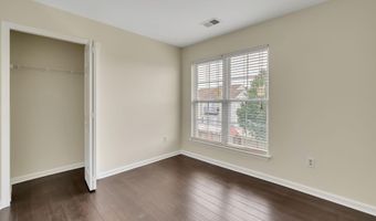 20489 COOL FERN Sq, Ashburn, VA 20147