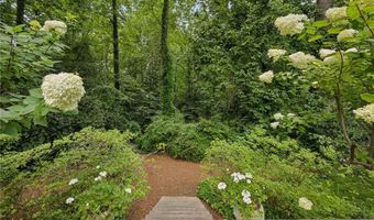 3460 Paces Valley Rd NW, Atlanta, GA 30327