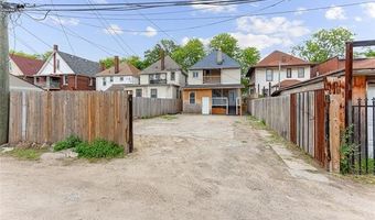 5839 McMillan St, Allen Park, MI 48209