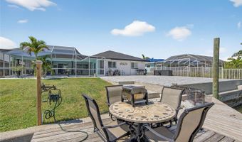 6337 COCOA Ln, Apollo Beach, FL 33572