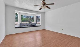 22 Paizalas Dr, Bosque, NM 87006