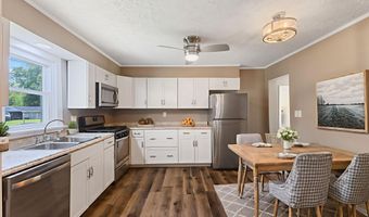 2237 35th St, Bedford, IN 47421
