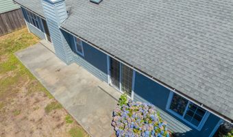 96407 Oceanside E Dr, Brookings, OR 97415