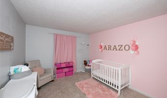 2096 Hidden Hollow Ln, Akron, OH 44313