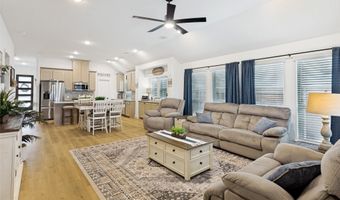 228 Shawnee Trl, Alvarado, TX 76009