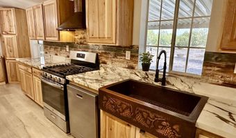 80 County Road 8050, Concho, AZ 85924