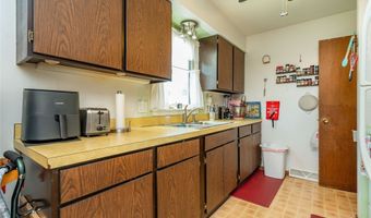 1107 4th St SW, Altoona, IA 50009