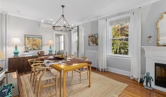 30 Bull St, Newport, RI 02840