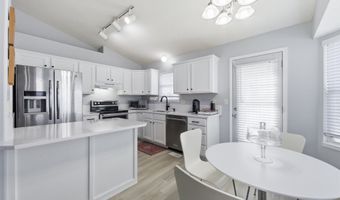 705 S Westview Cir, Andover, KS 67002