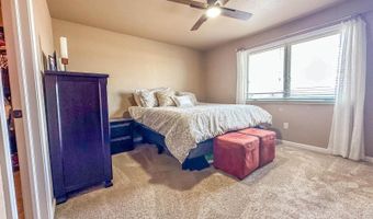 502 Granite Dr, Bismarck, ND 58503