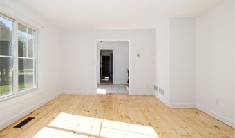 5 Pondside Pl, Cheshire, CT 06410