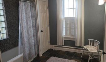 212 N Main St, Ansonia, OH 45303