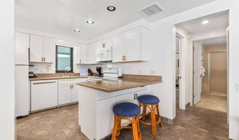 75-6040 Alii Dr #207, Kailua Kona, HI 96740