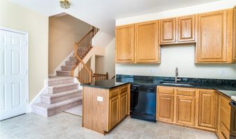 5552 JOWETT Ct, Alexandria, VA 22315