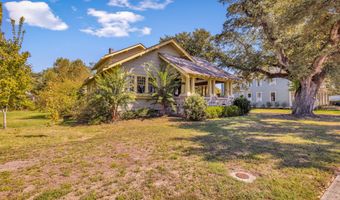 119 Washington St, Bay St. Louis, MS 39520