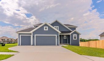 926 168th Ter, Basehor, KS 66007