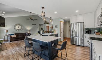 1026 NE Aspen Cir, Ankeny, IA 50021