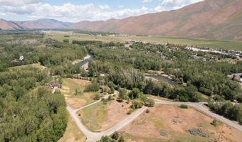 102 Polo Ln, Bellevue, ID 83313