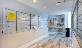 3131 NE 188th St 1-808, Aventura, FL 33180