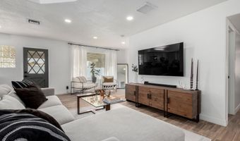 2671 W BENTRUP St, Chandler, AZ 85224