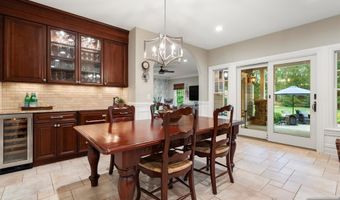 7 Newton Pl, Allendale, NJ 07401