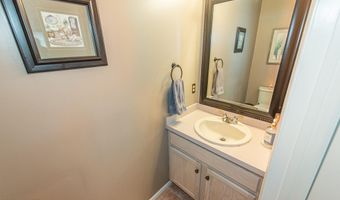 91 Nutmeg Rd, Aberdeen, NJ 07747