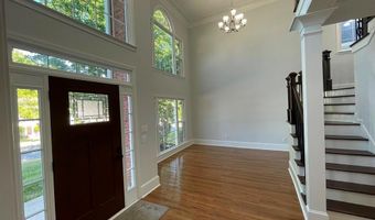 240 Risen Star Ln, Alpharetta, GA 30005