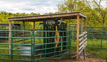 Rr1 Box 335a, Ava, MO 65608
