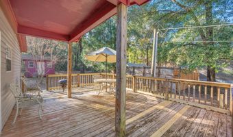 1656 Garrett Mill Rd, Baker, FL 32531