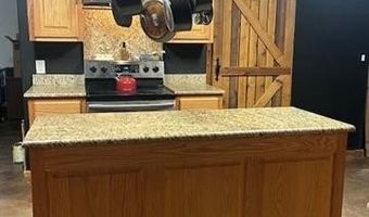 8105 N 428 Rd, Adair, OK 74330