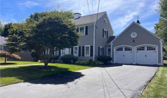 50 Grandview Ave, Lincoln, RI 02865