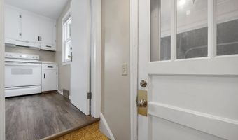1203 W NORTHLAND Ave, Appleton, WI 54914