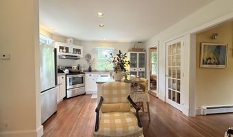 137 Main St, Chester, CT 06412