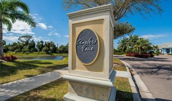 717 MANNS HARBOR Dr, Apollo Beach, FL 33572