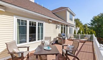 11 Swan Ln, Andover, MA 01810