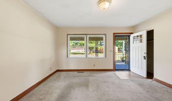 4415 Reaves Rd, Ayden, NC 28513