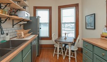 1003 N APPLETON St, Appleton, WI 54911